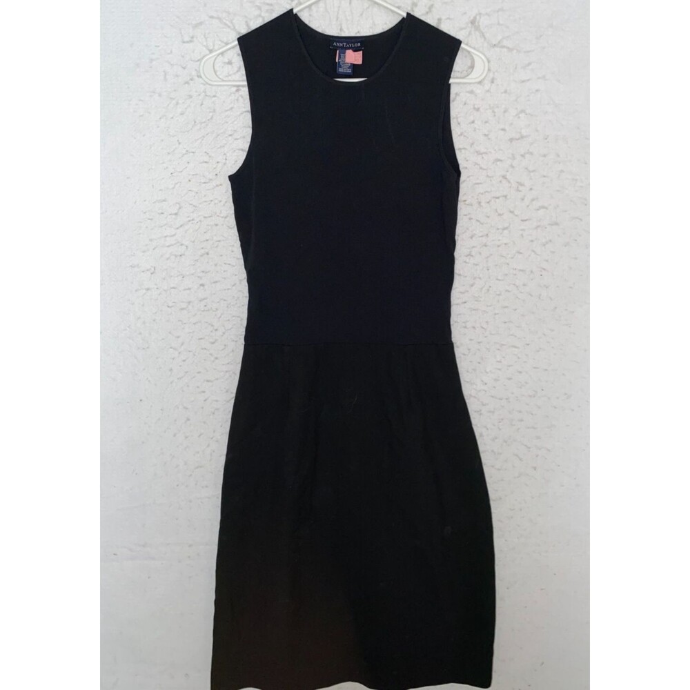Ann Taylor Black Sheath Stretch Dress Womens sz 2